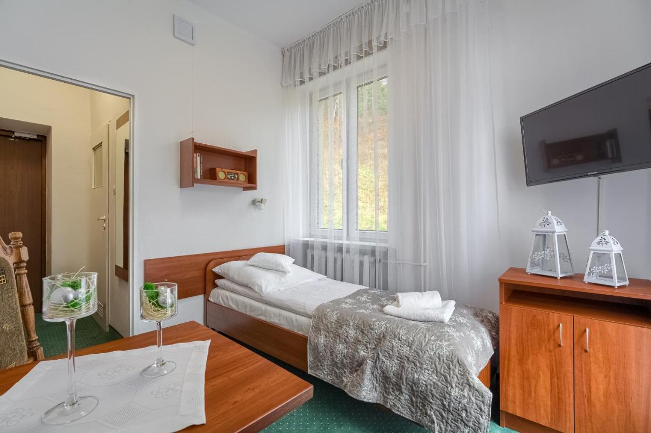 Dom Wczasowy Zdrowie Krynica-Zdrój Exterior foto