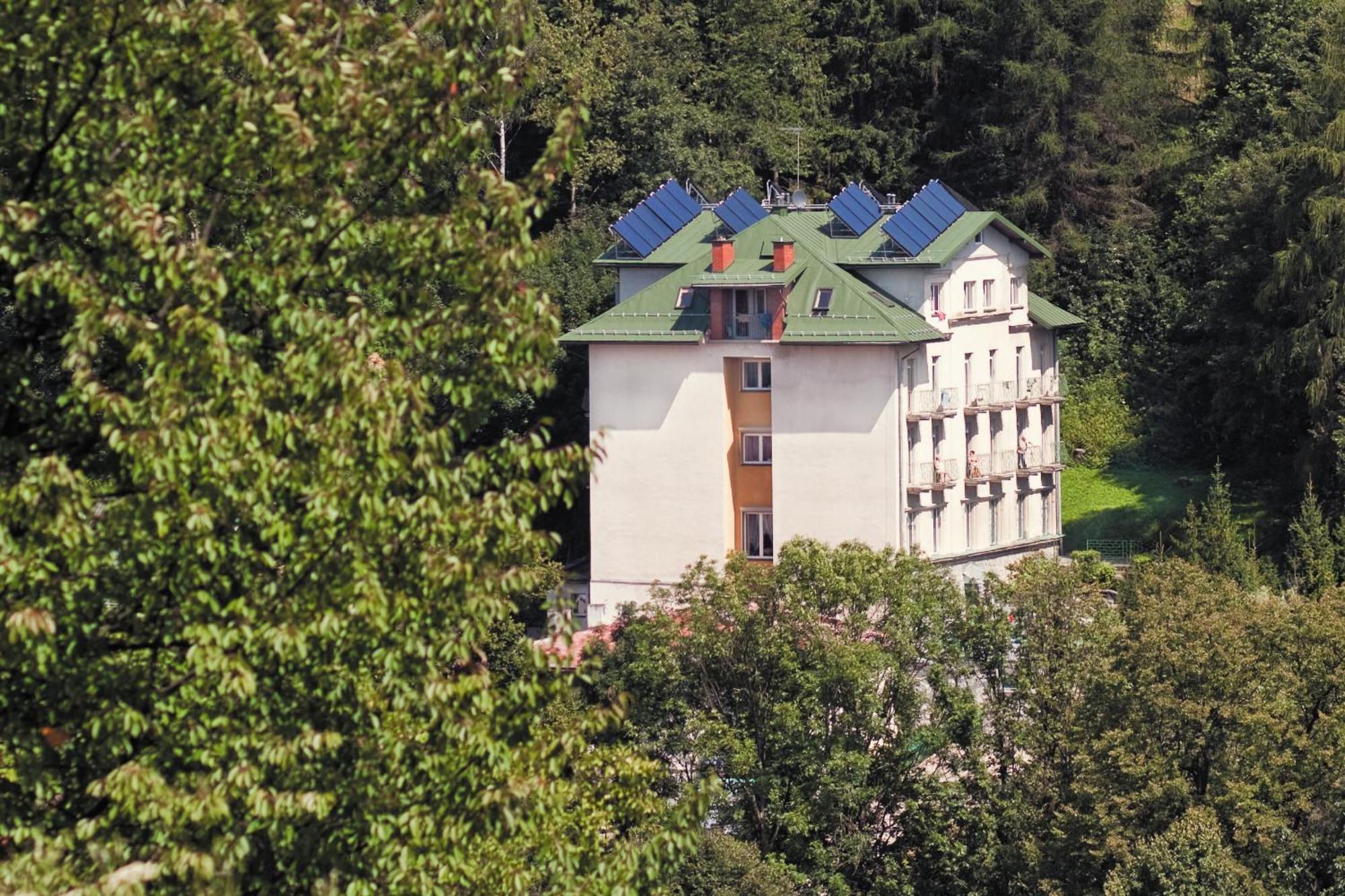 Dom Wczasowy Zdrowie Krynica-Zdrój Exterior foto